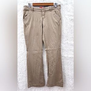 Unionbay Women's Tan Bootleg Chino Stretch Khaki Pants